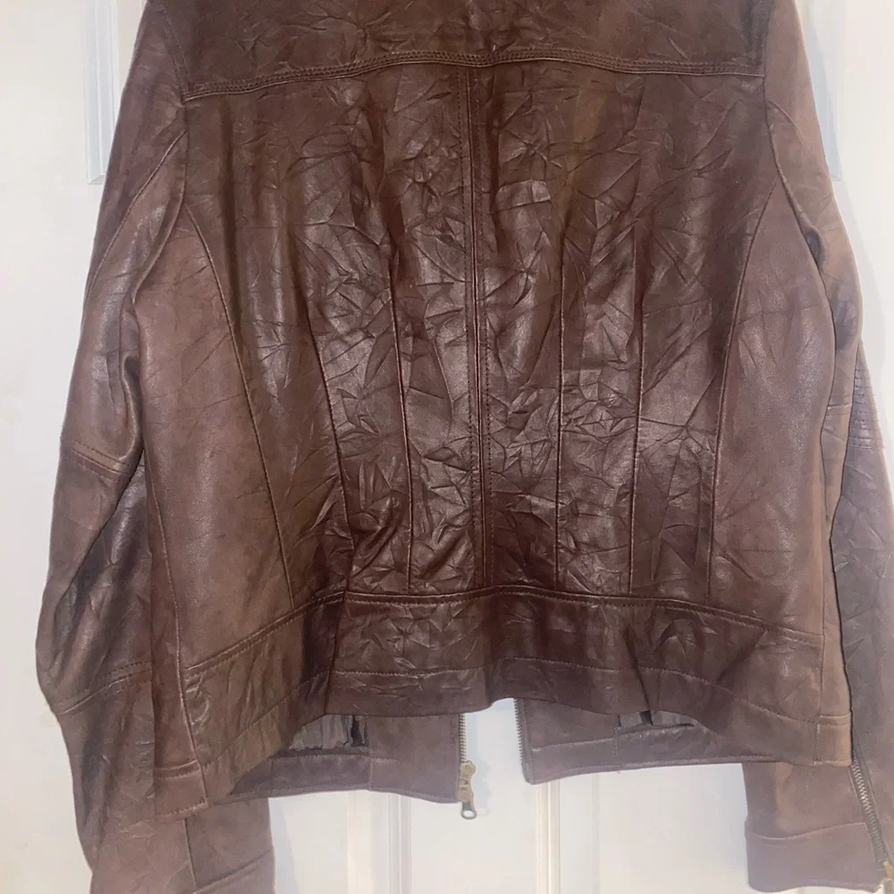 Womens Fo leather jacket - Picture 2 of 3